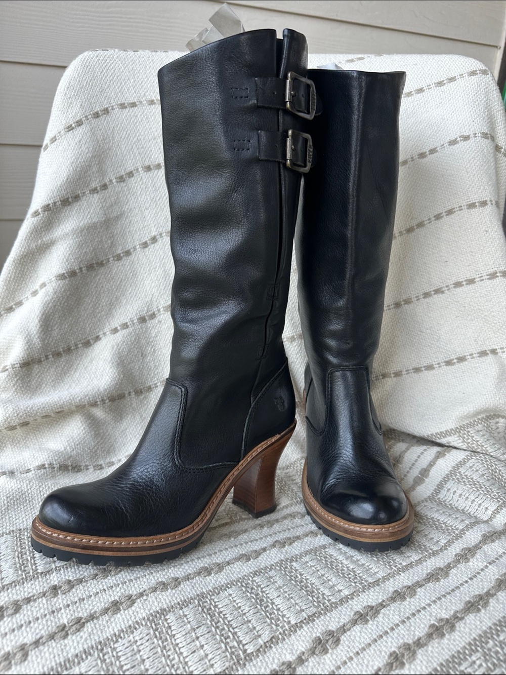 Frye Rare Vintage Vogue Knee-High Black Leather Buckle Heeled Boots